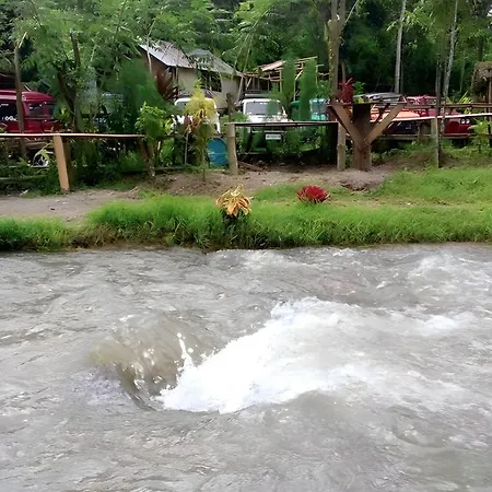 Tapian Ratu Camp Hotel Bukittinggi Exterior photo