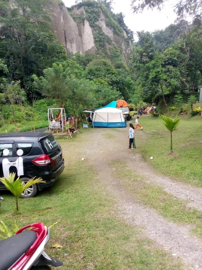 Tapian Ratu Camp Campsite Bukittinggi