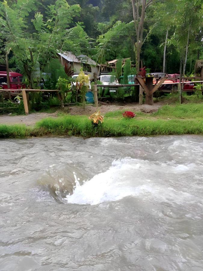 Tapian Ratu Camp * Bukittinggi